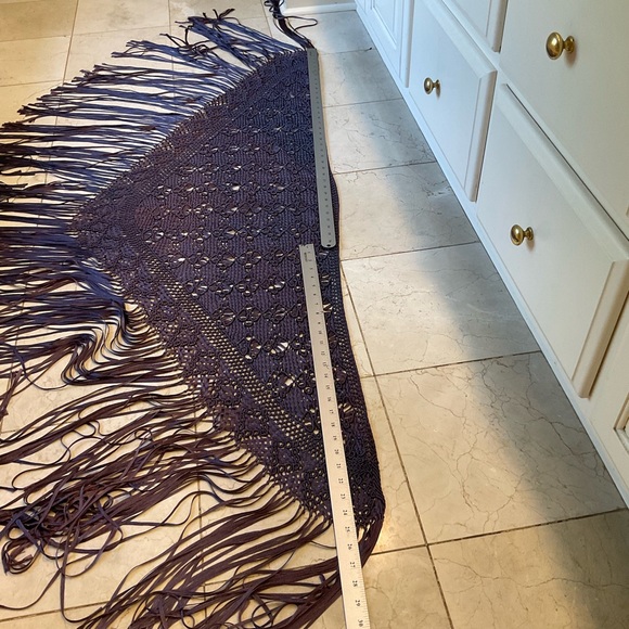 Fringe Shaw / Wrap / Scarf, Purple, Excellent Condition, 62” x 36” - Picture 10 of 12